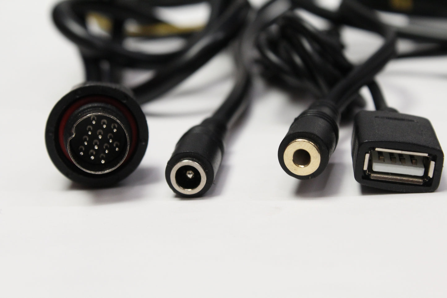 Bluetooth Amplifier with 3.5 male Connection & USB Charger Hurricane UV Spas