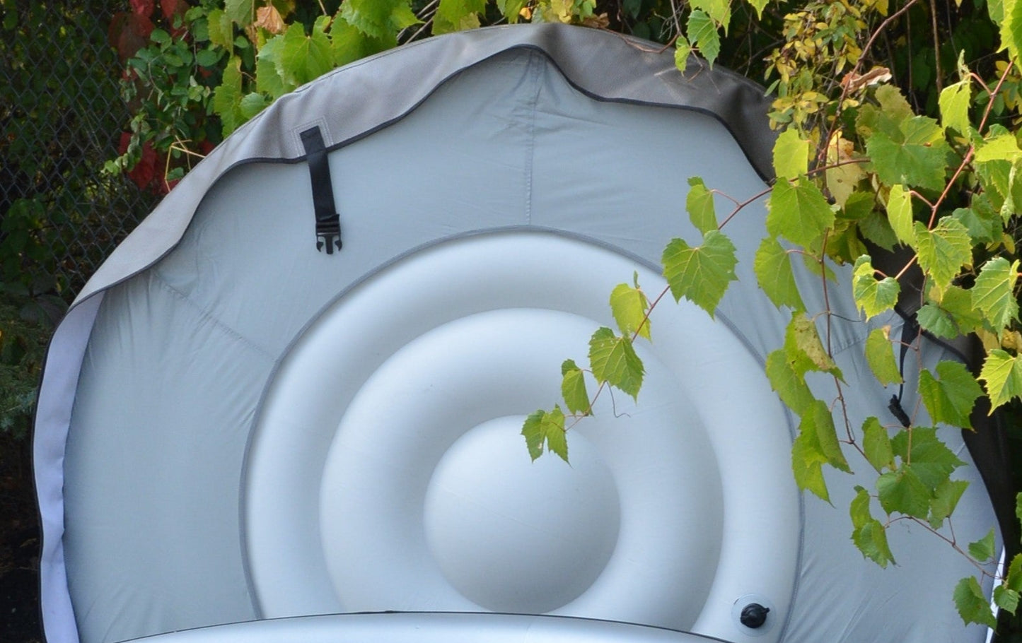 Grand Rapid Aufblasbarer Deckel V2