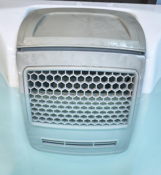 Neue Wehrklappe – Premium-Oberflächenfiltration für einen saubereren Whirlpool