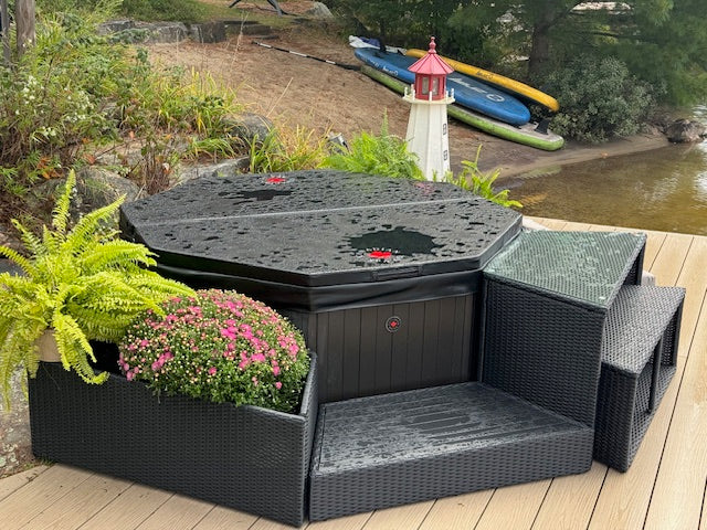 Side Table / Bar stool for Muskoka / Octangle