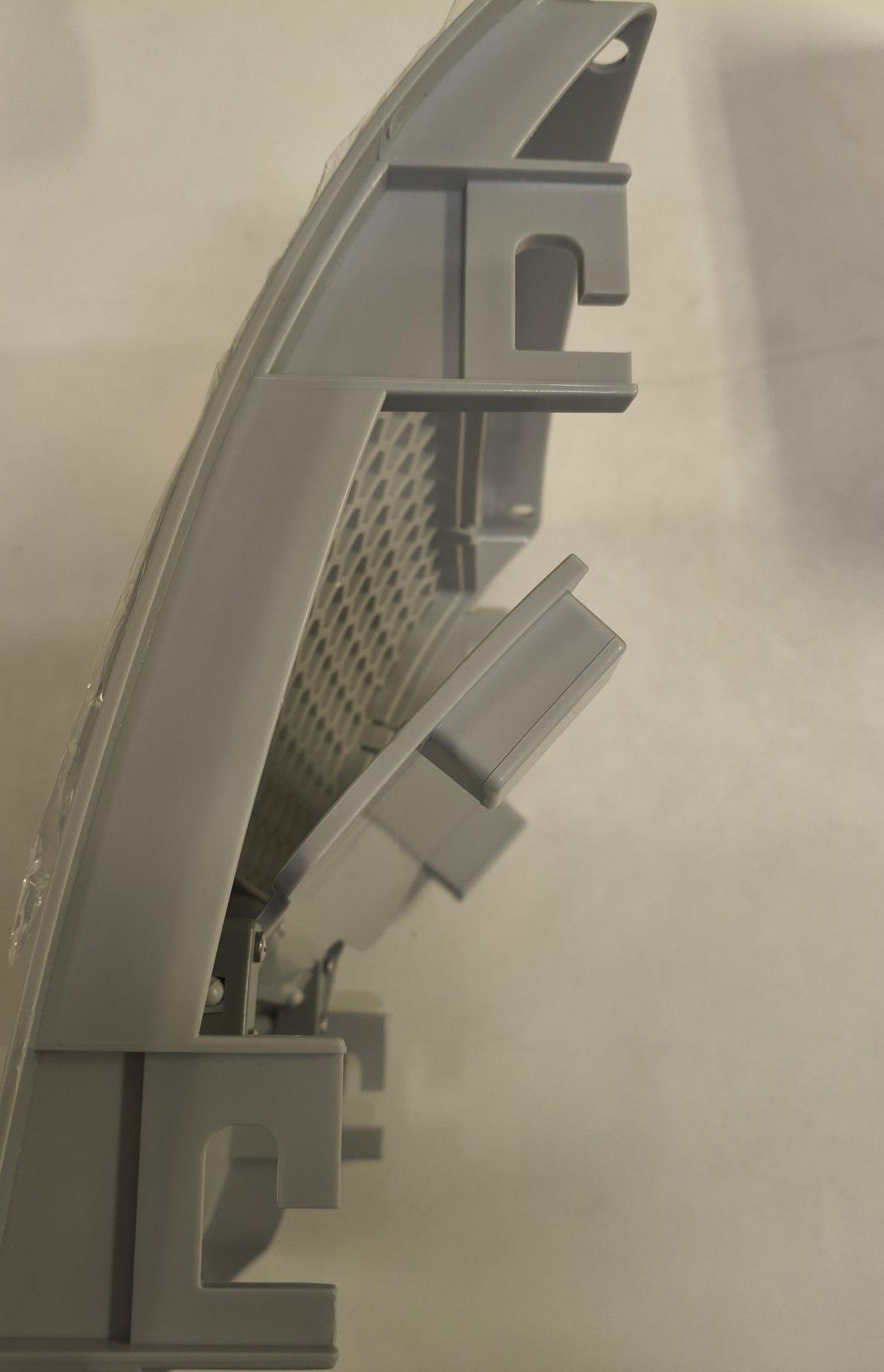 Neue Wehrklappe – Premium-Oberflächenfiltration für einen saubereren Whirlpool