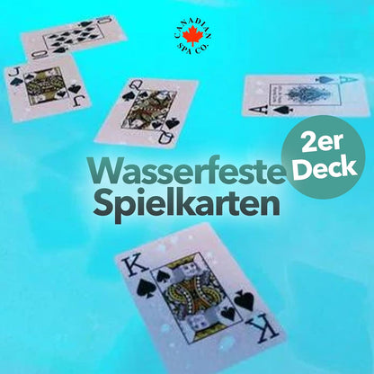 Wasserfeste Spielkarten 2 Kartendecks im Wasser schwimmend